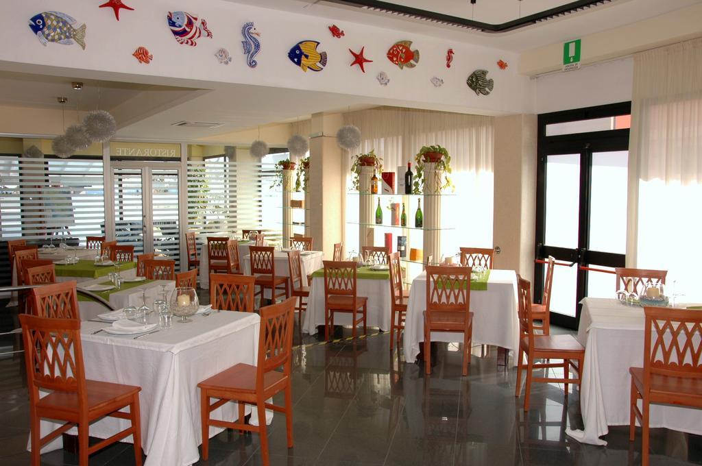Hotel Cote D'Est Сан Фоча Екстериор снимка