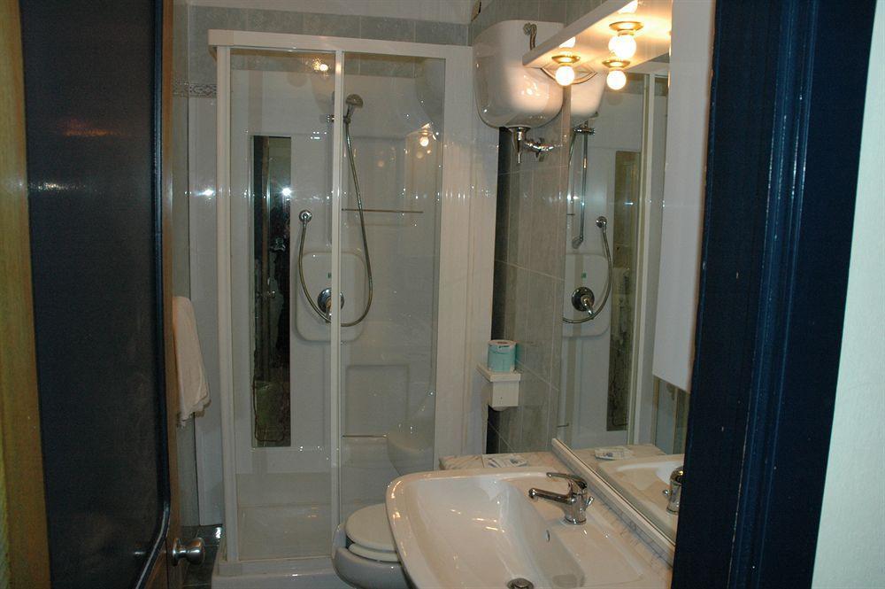 Hotel Cote D'Est Сан Фоча Екстериор снимка